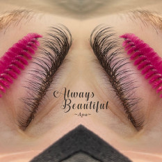 Lashes By Apa